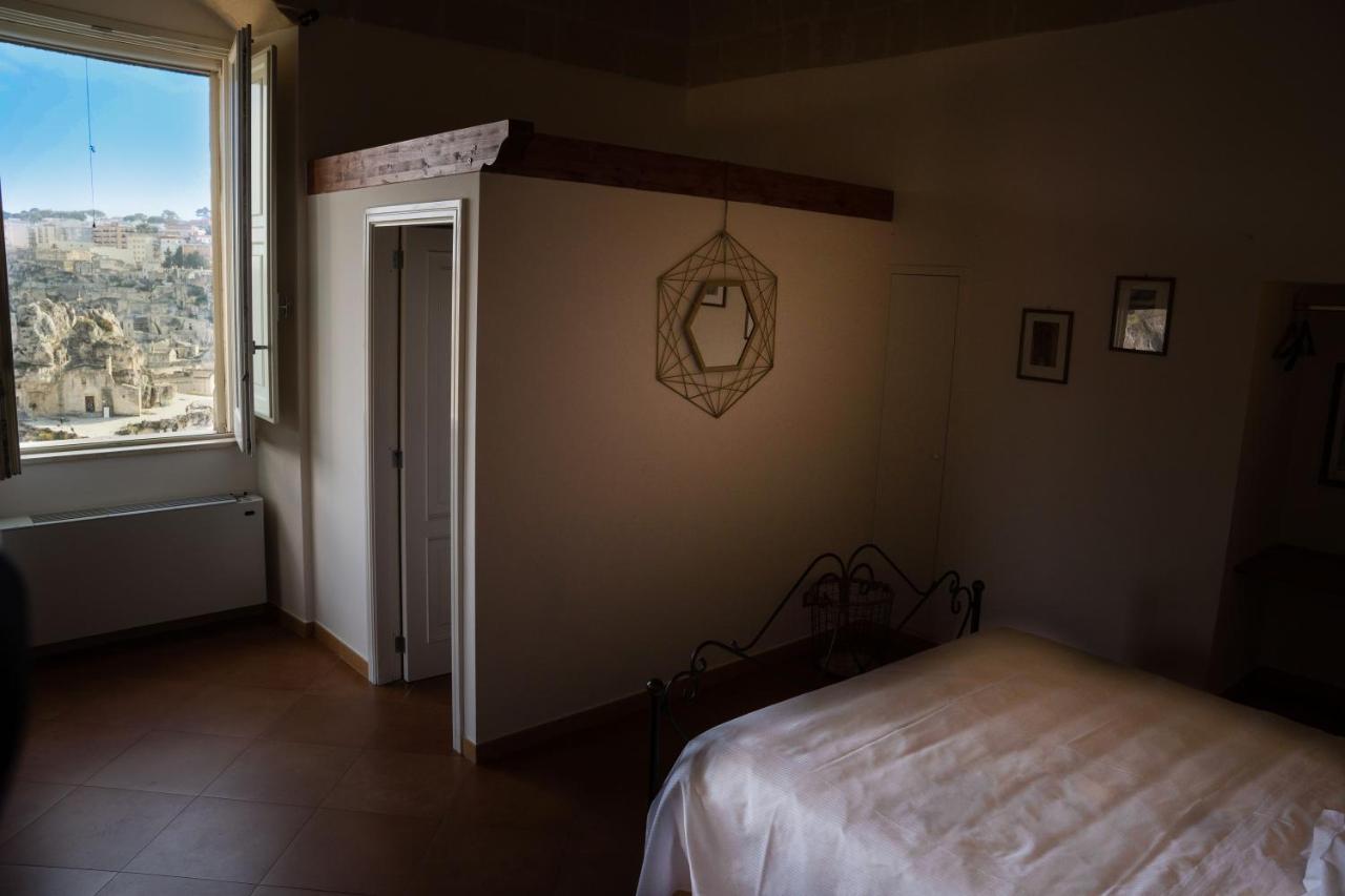 Dimora Santa Barbara Hotel Matera Exterior photo