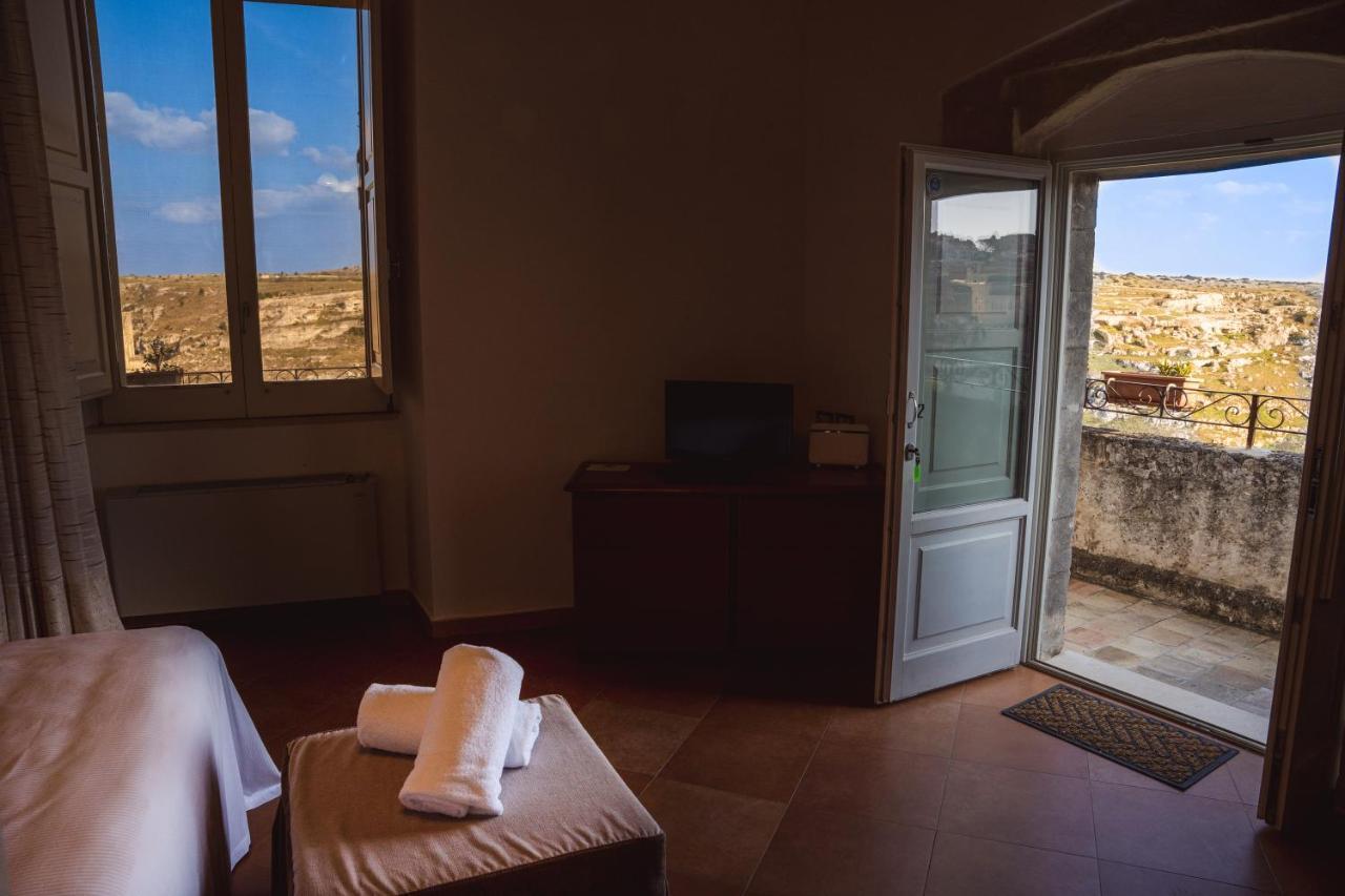 Dimora Santa Barbara Hotel Matera Exterior photo