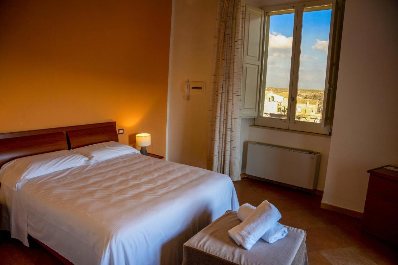 Dimora Santa Barbara Hotel Matera Exterior photo